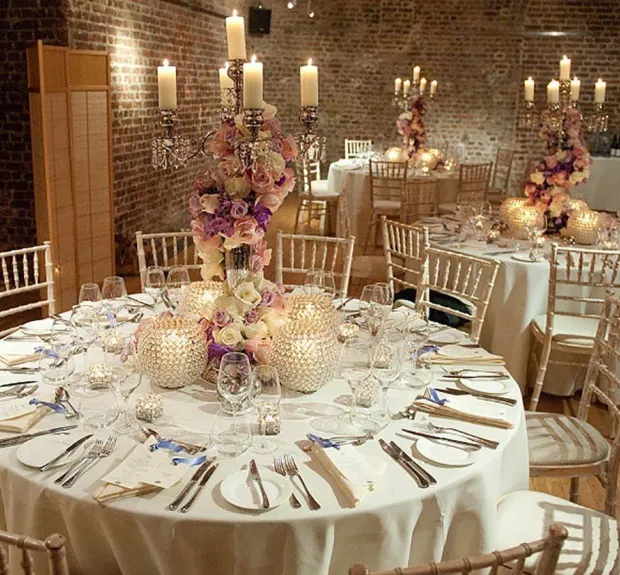 RSA dinner table round