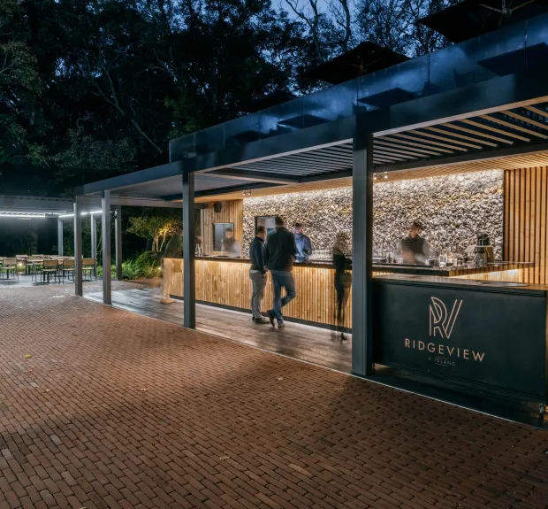 rows & vine at ridgeview wine estate